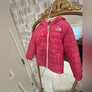 Girls Pink reversible Northface winter coat size 4/5